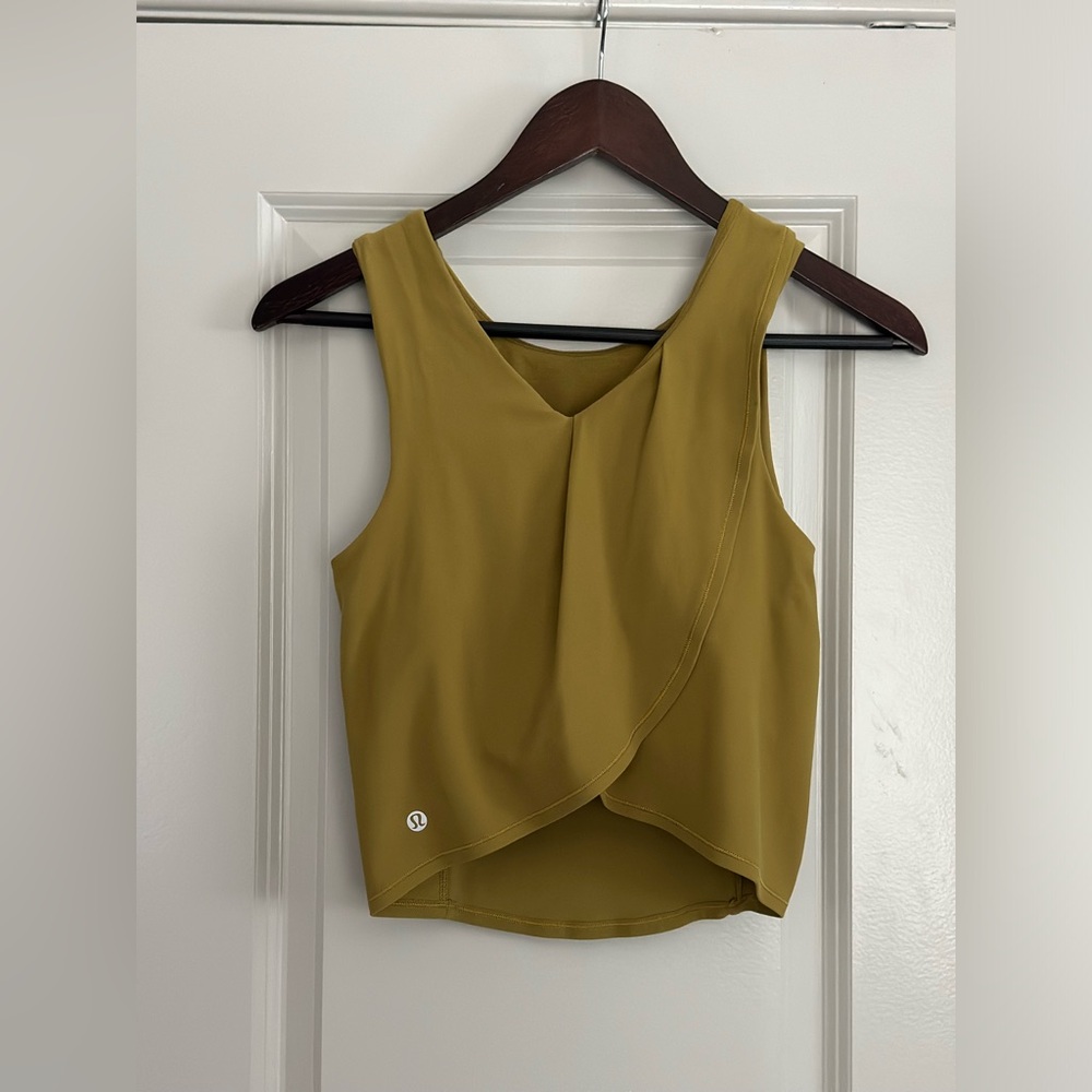 Yellow Lululemon workout top size small